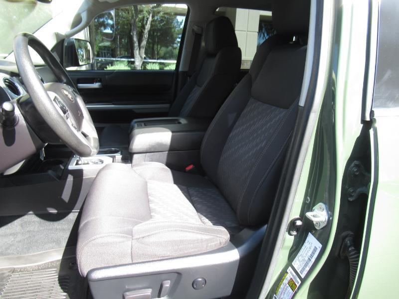 Toyota Tundra SR5 5.7L V8 CrewMax 4WD 2021