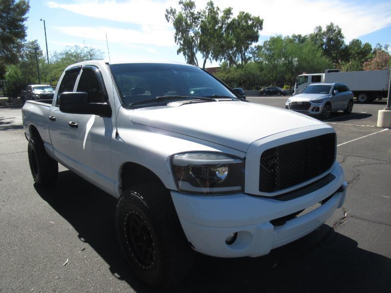 Dodge Ram 2500 Laramie Quad Cab 4WD 2006