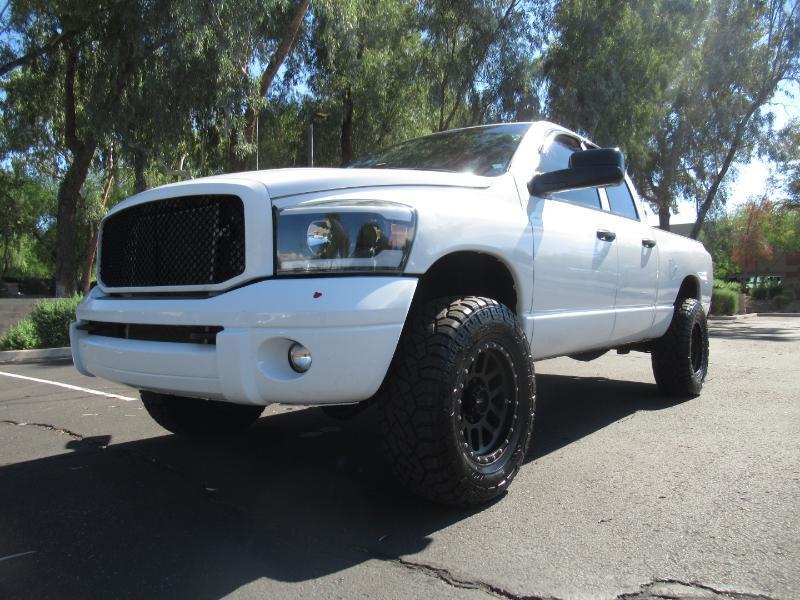 Dodge Ram 2500 Laramie Quad Cab 4WD 2006
