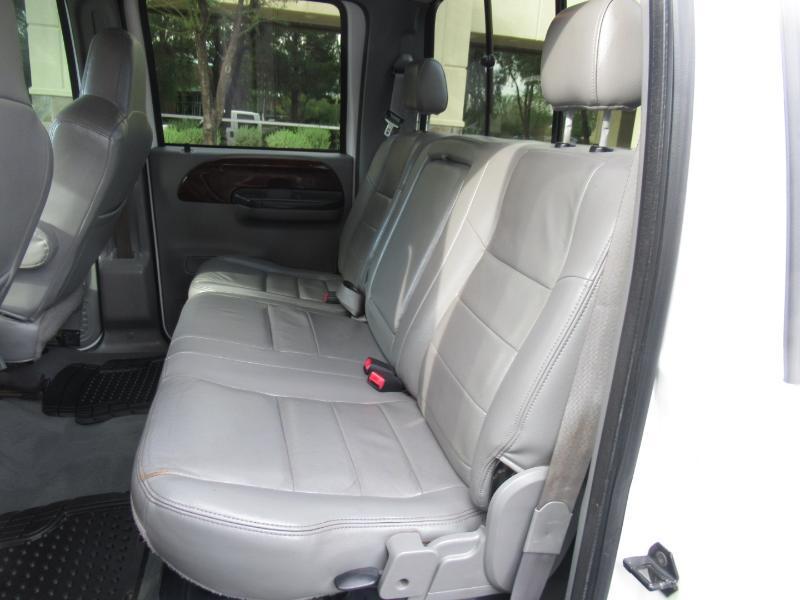 Ford F-350 SD Lariat Crew Cab Long Bed 4WD 2004