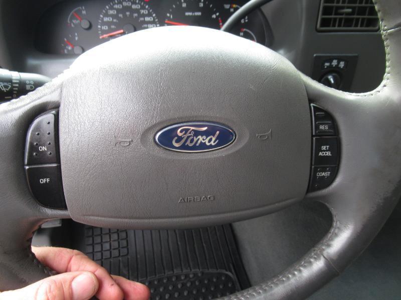 Ford F-350 SD Lariat Crew Cab Long Bed 4WD 2004