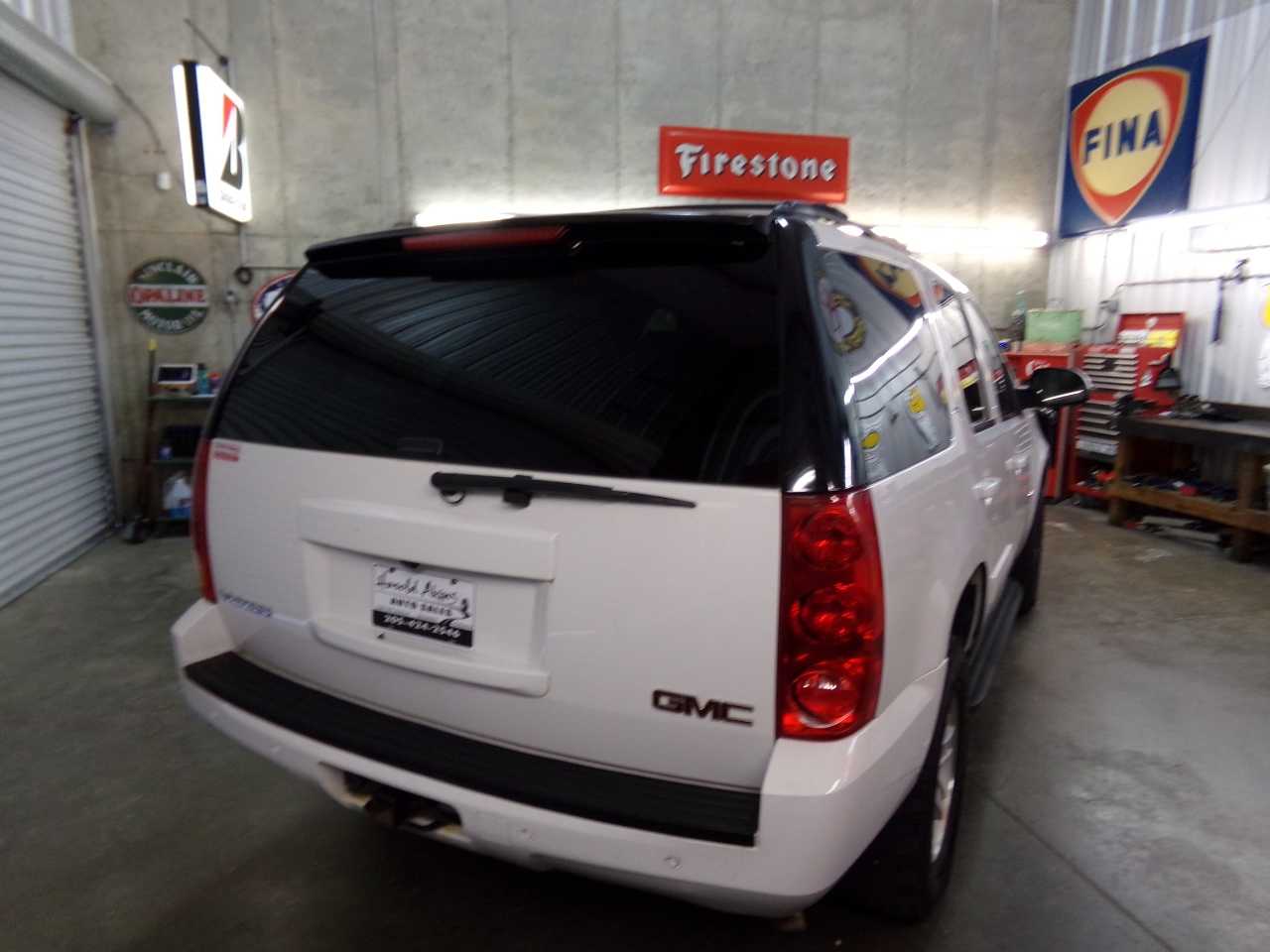 GMC Yukon SLT 4WD 2013