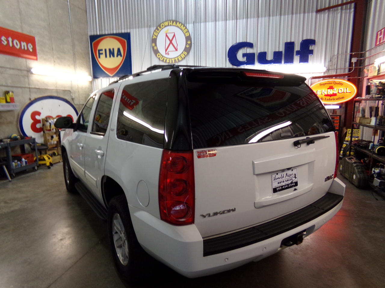 GMC Yukon SLT 4WD 2013