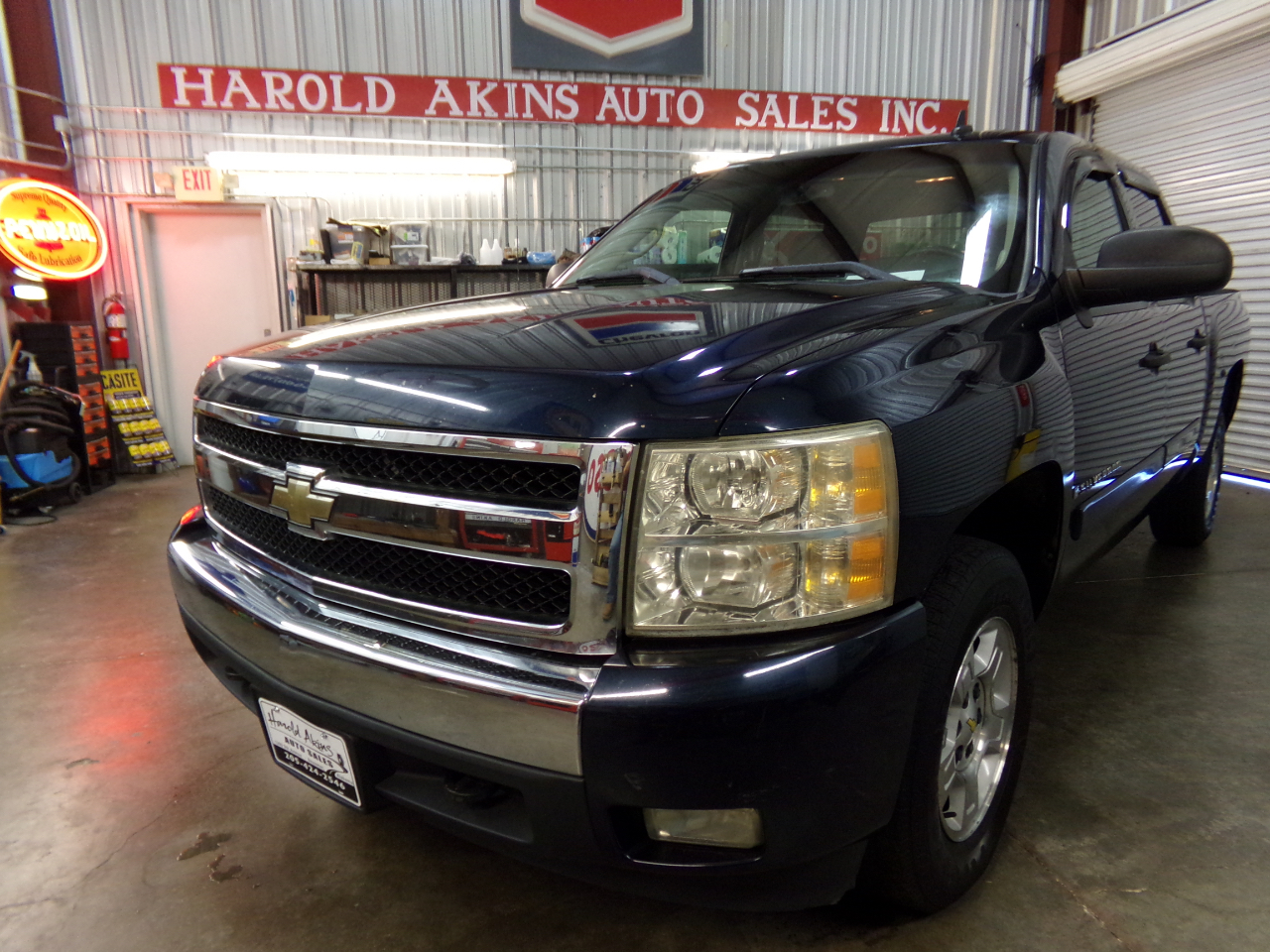 2008 Chevrolet Silverado 1500 LTZ Crew Cab 2WD