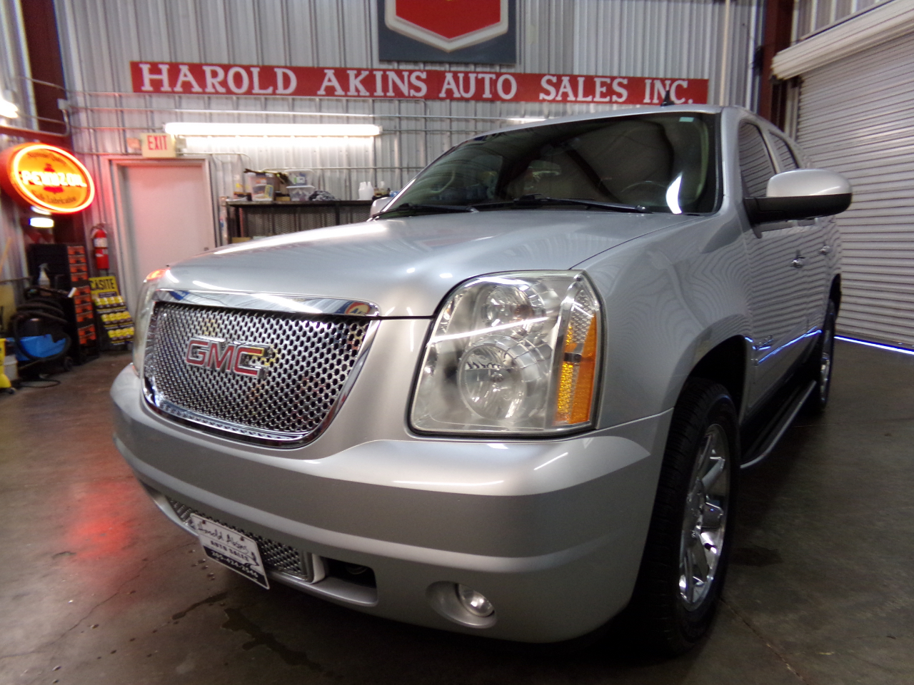 2013 GMC Yukon Denali 2WD