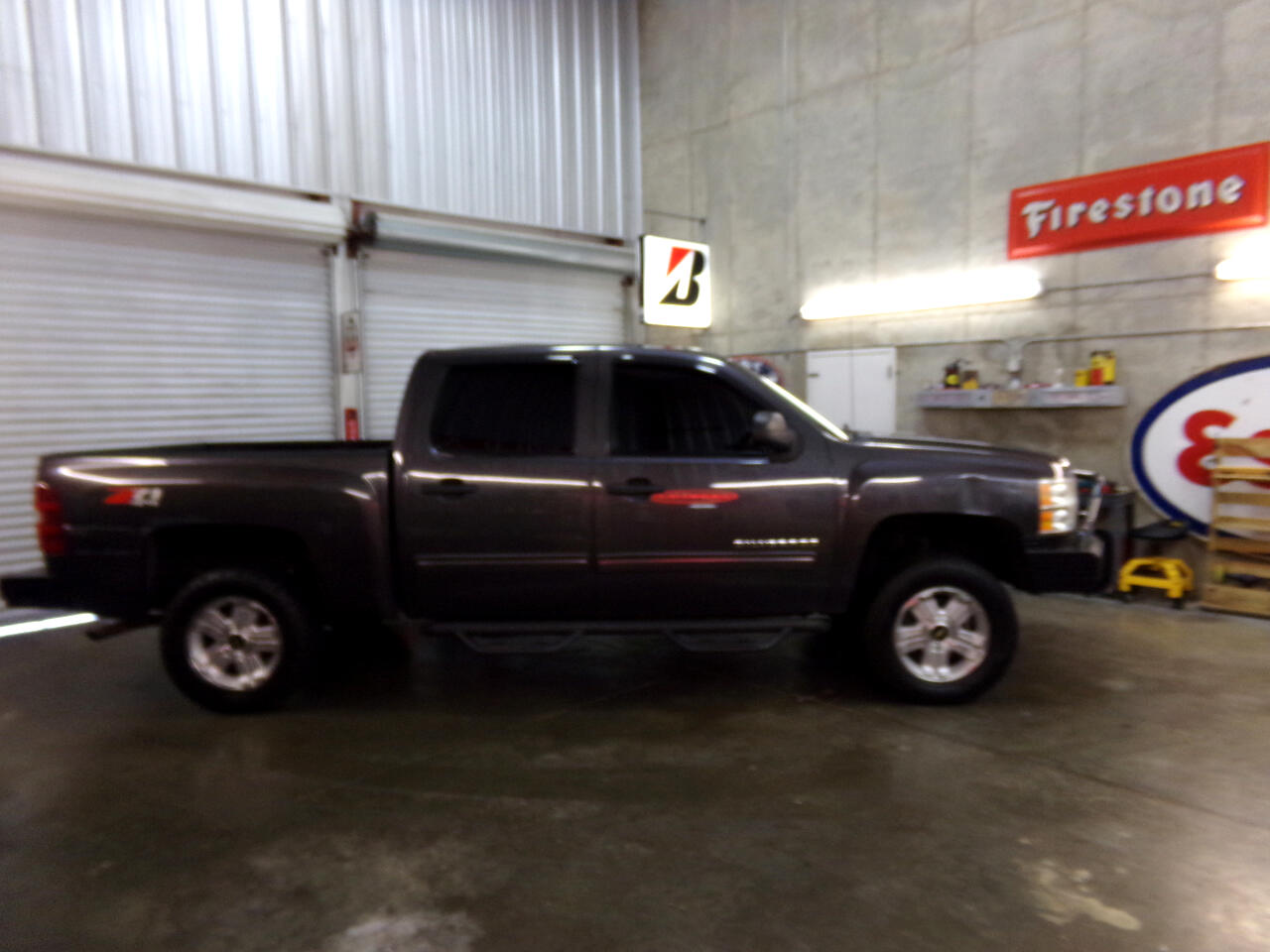 Chevrolet Silverado 1500 LT Crew Cab 4WD 2011