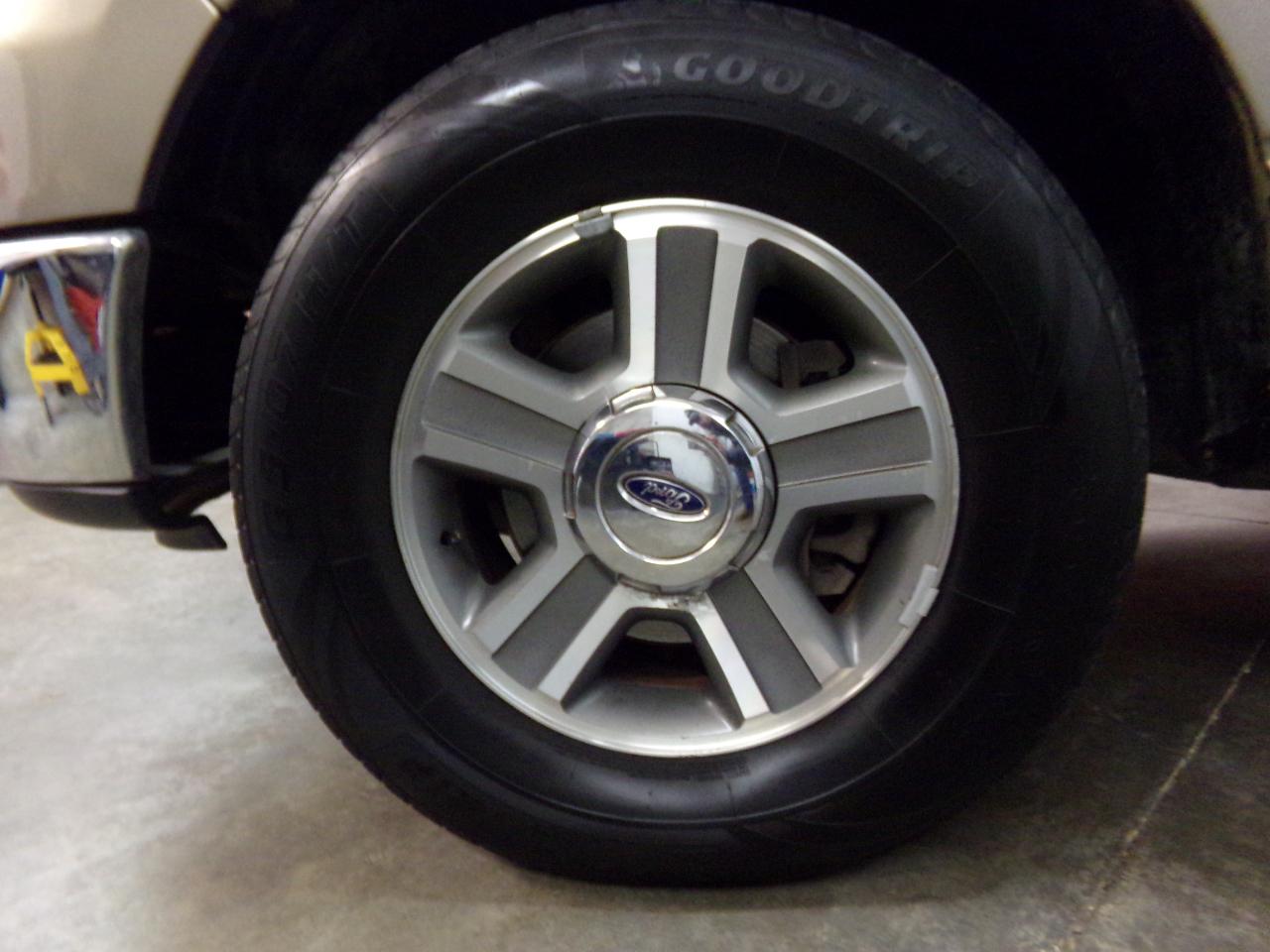 Ford F-150 Lariat SuperCab 2WD 2006