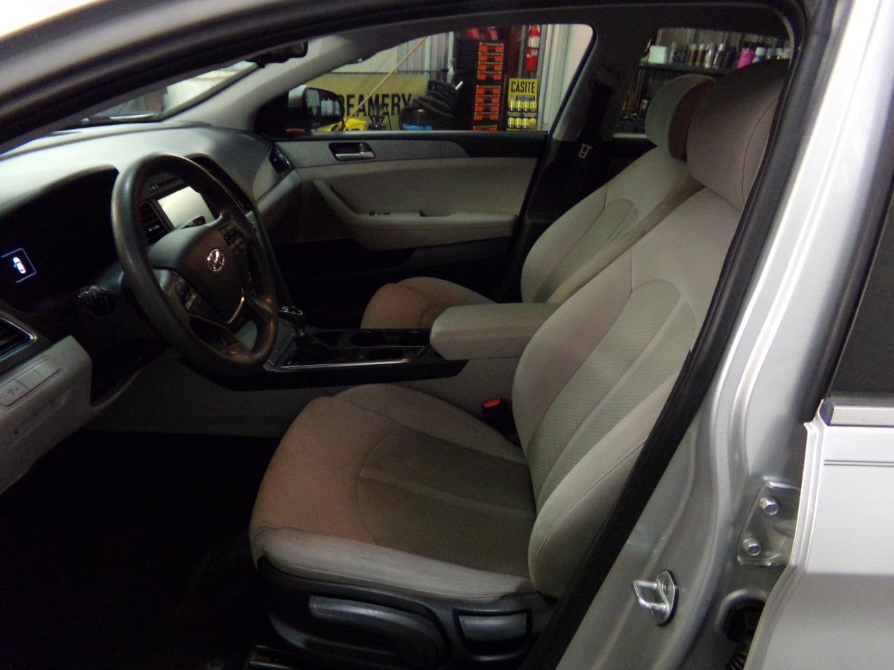 Hyundai Sonata SE 2017