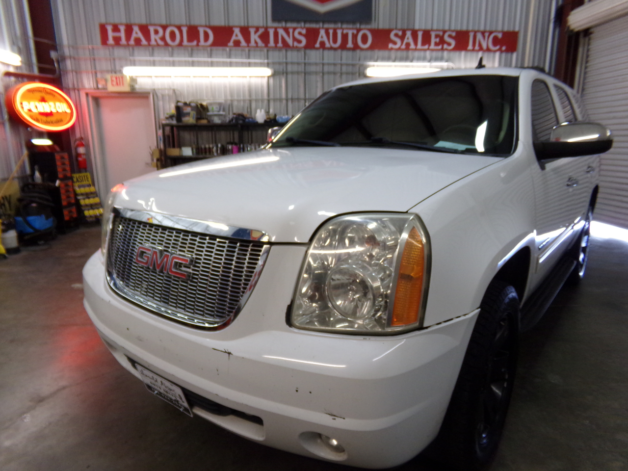 2013 GMC Yukon SLT 2WD