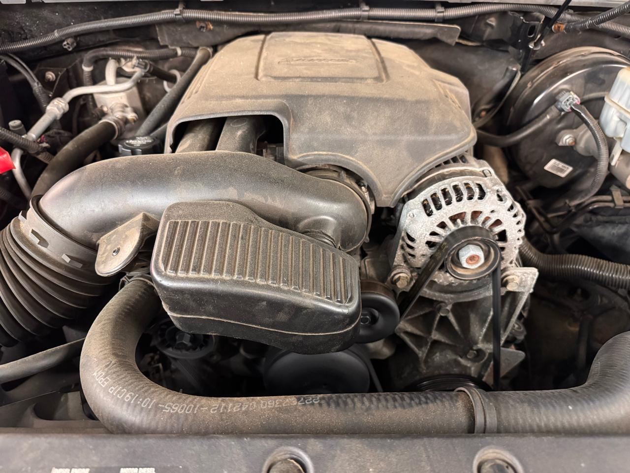 Chevrolet Avalanche LT 4WD 2012