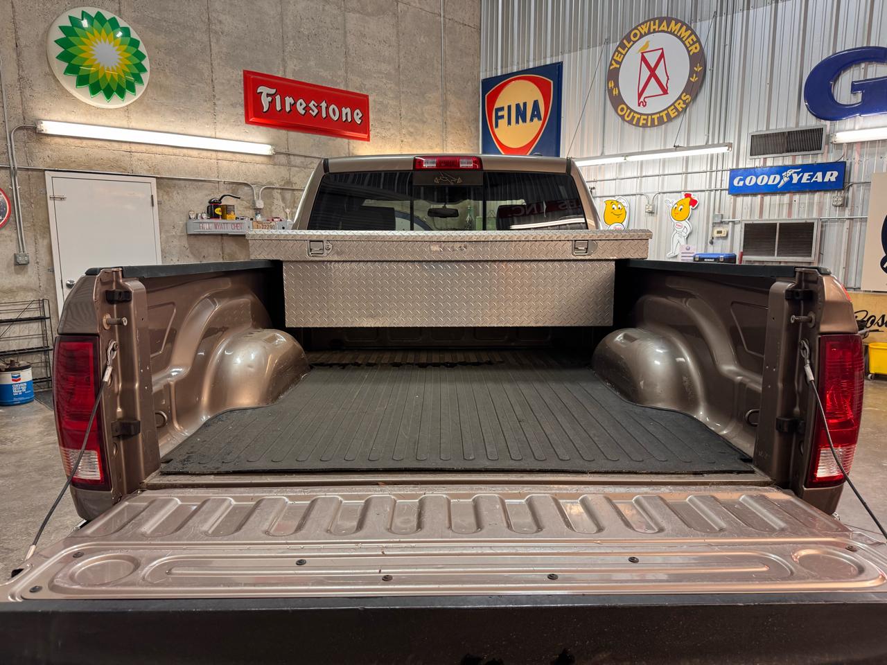 Dodge Ram 1500 SLT Quad Cab 4WD 2009