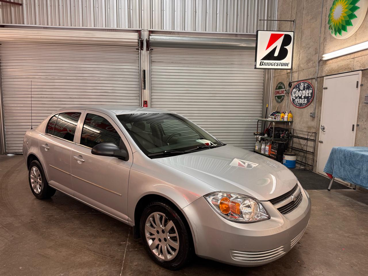 Chevrolet Cobalt Sedan 2005