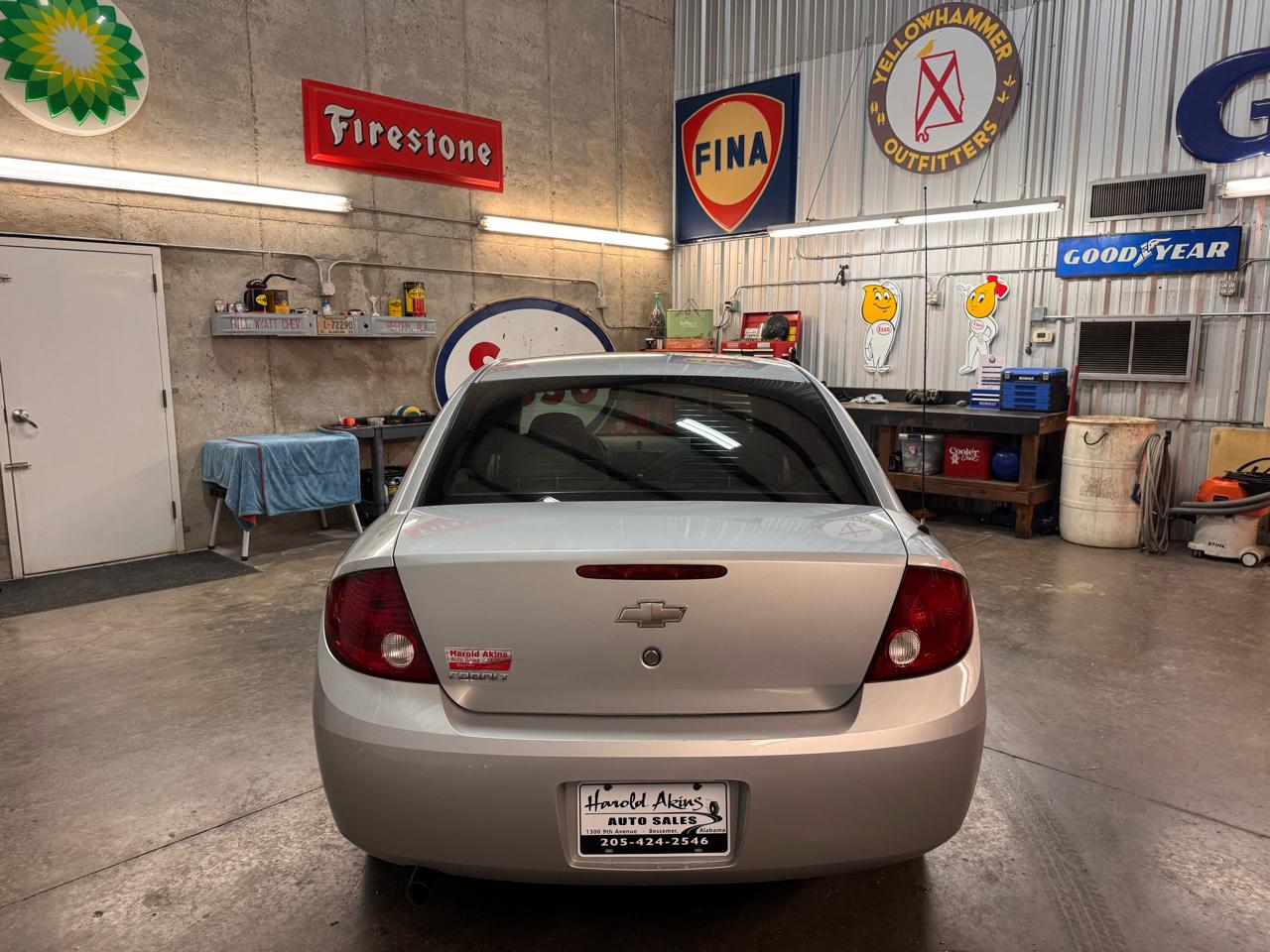 Chevrolet Cobalt Sedan 2005