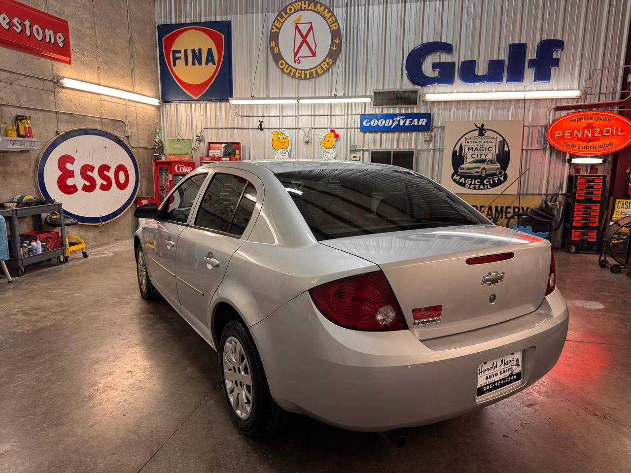 Chevrolet Cobalt Sedan 2005