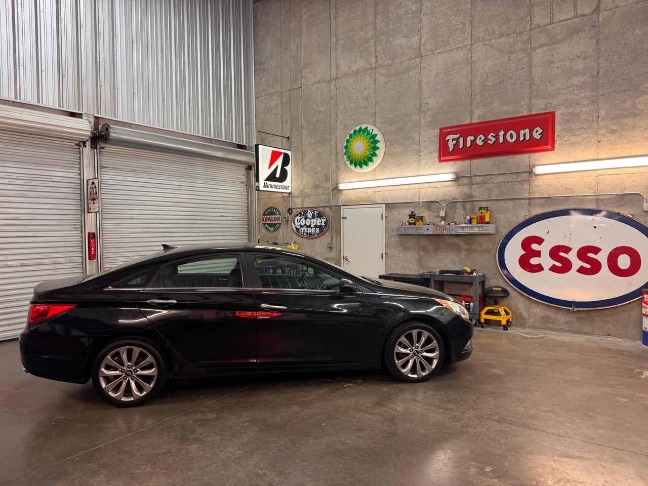 Hyundai Sonata Limited Auto 2011