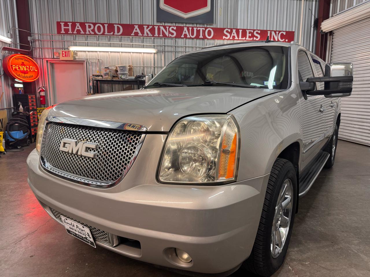 2009 GMC Yukon Denali XL 4WD