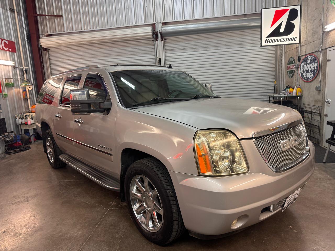 GMC Yukon Denali XL 4WD 2009