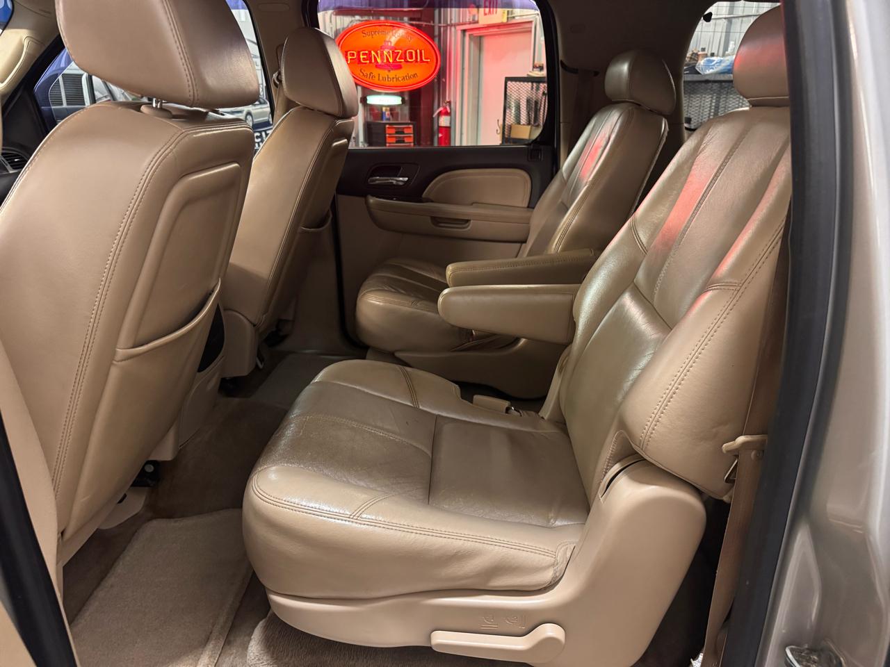 GMC Yukon Denali XL 4WD 2009