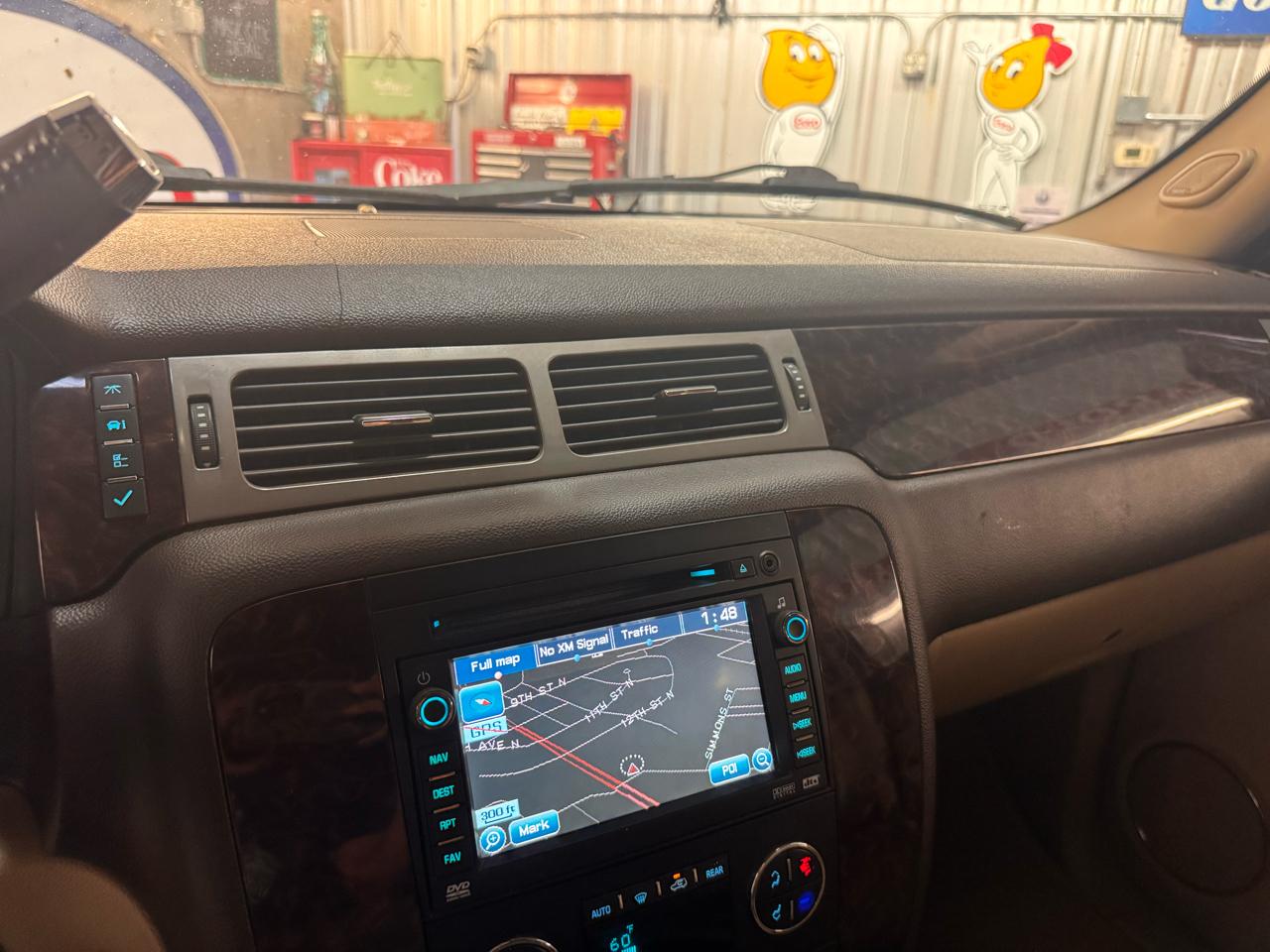 GMC Yukon Denali XL 4WD 2009