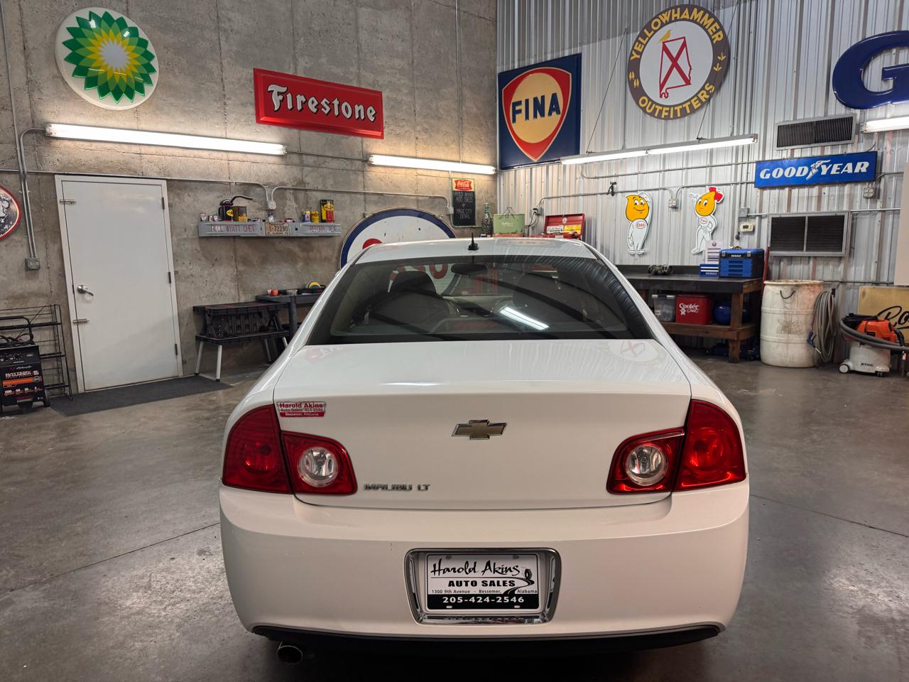 Chevrolet Malibu 1LT 2011