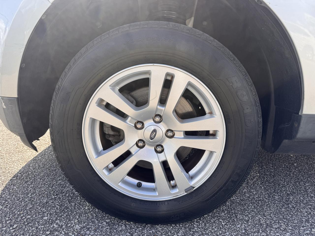 Ford Edge SE FWD 2012