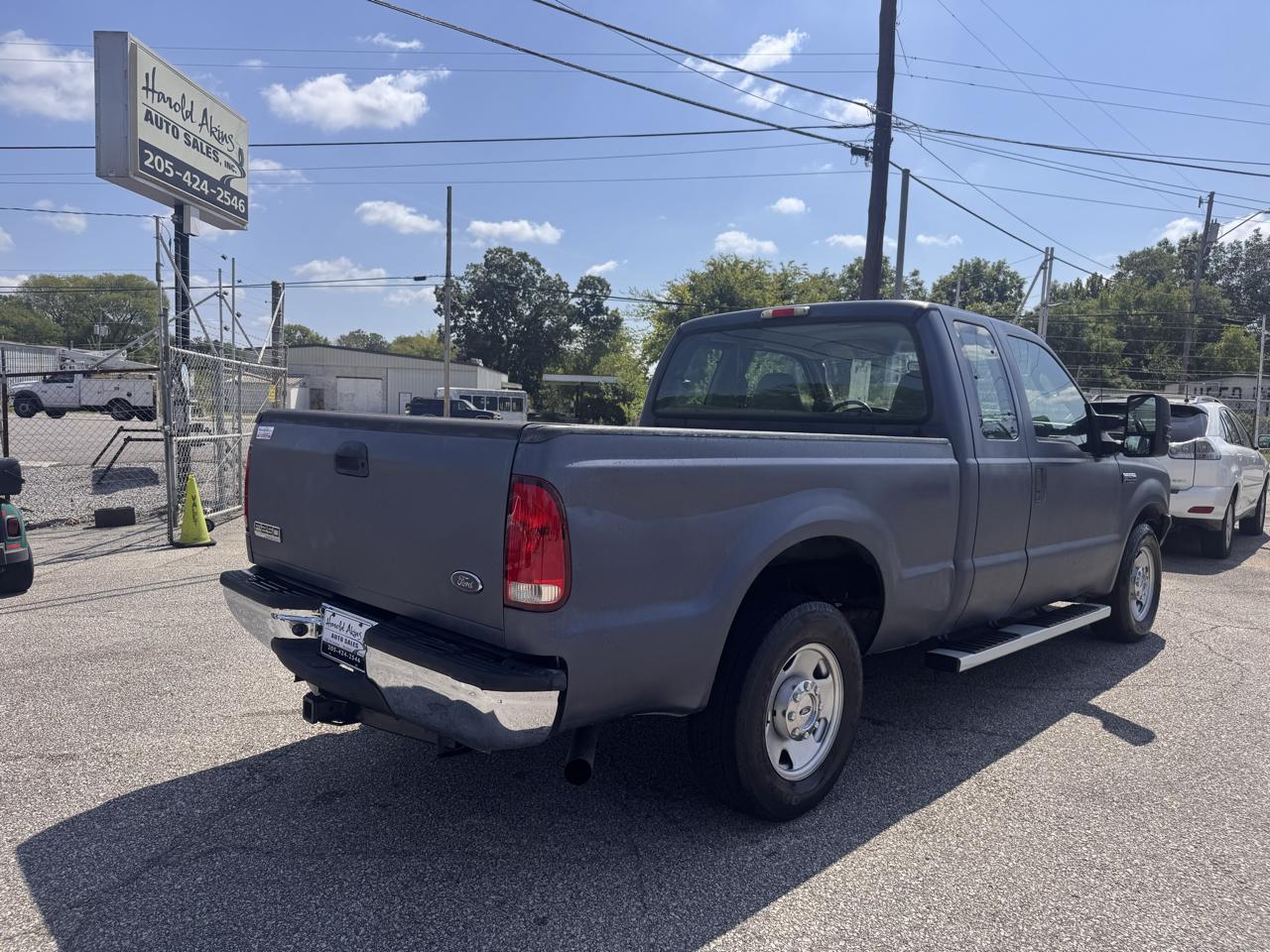 Ford F-250 SD XLT SuperCab Long Bed 2WD 2006