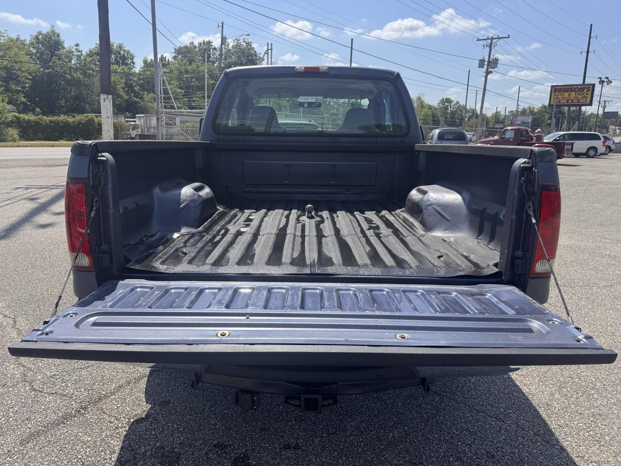 Ford F-250 SD XLT SuperCab Long Bed 2WD 2006