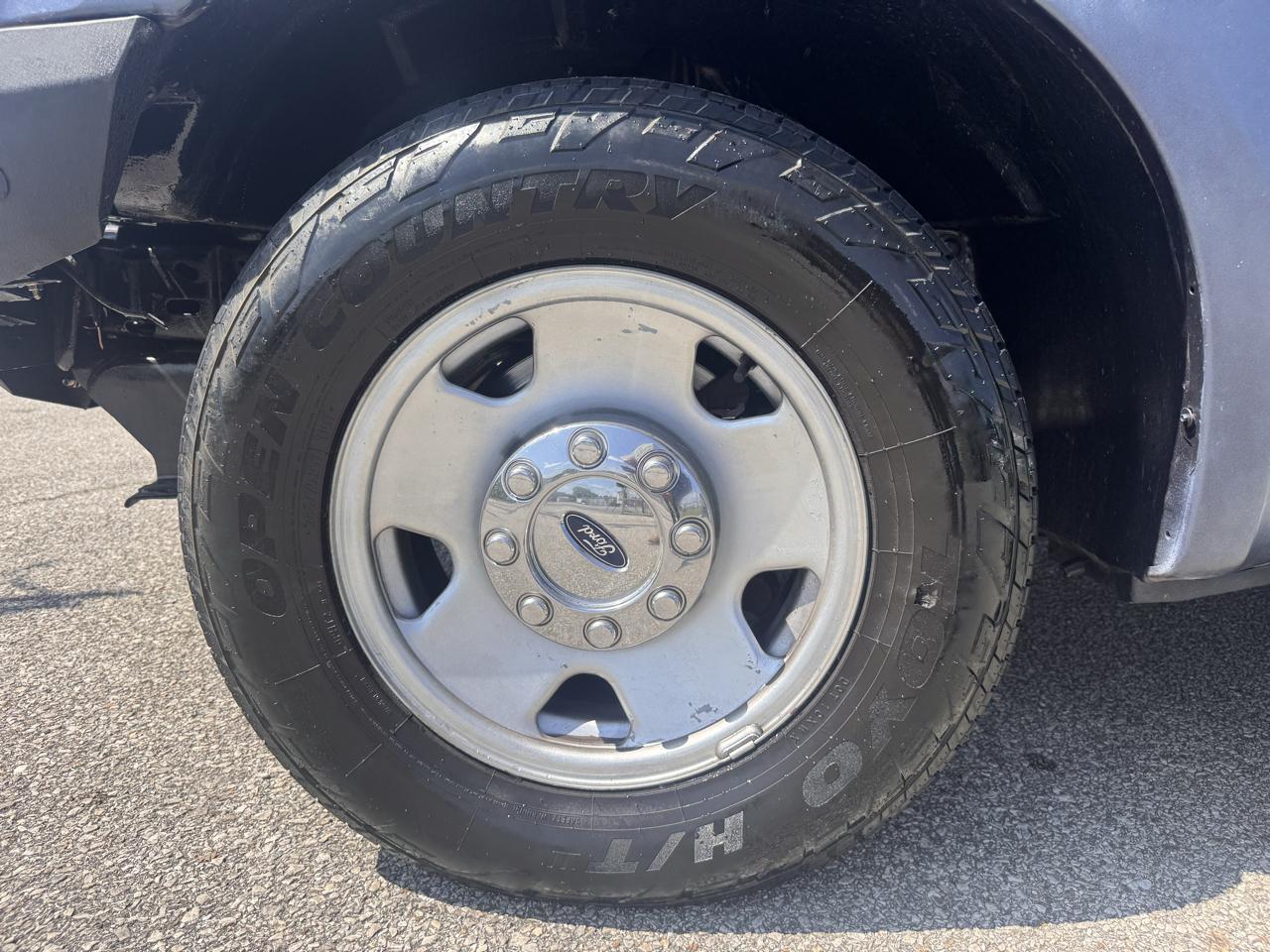 Ford F-250 SD XLT SuperCab Long Bed 2WD 2006
