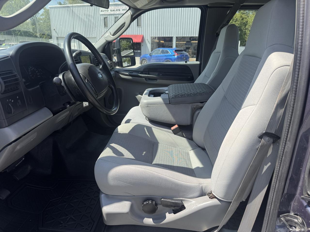 Ford F-250 SD XLT SuperCab Long Bed 2WD 2006