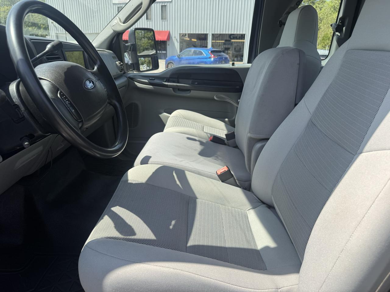 Ford F-250 SD XLT SuperCab Long Bed 2WD 2006