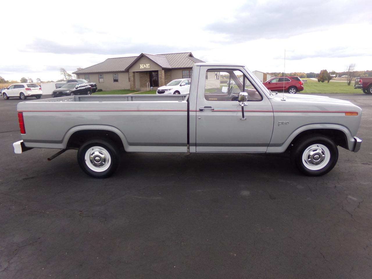 Ford Pickup F-150 Styleside 1985