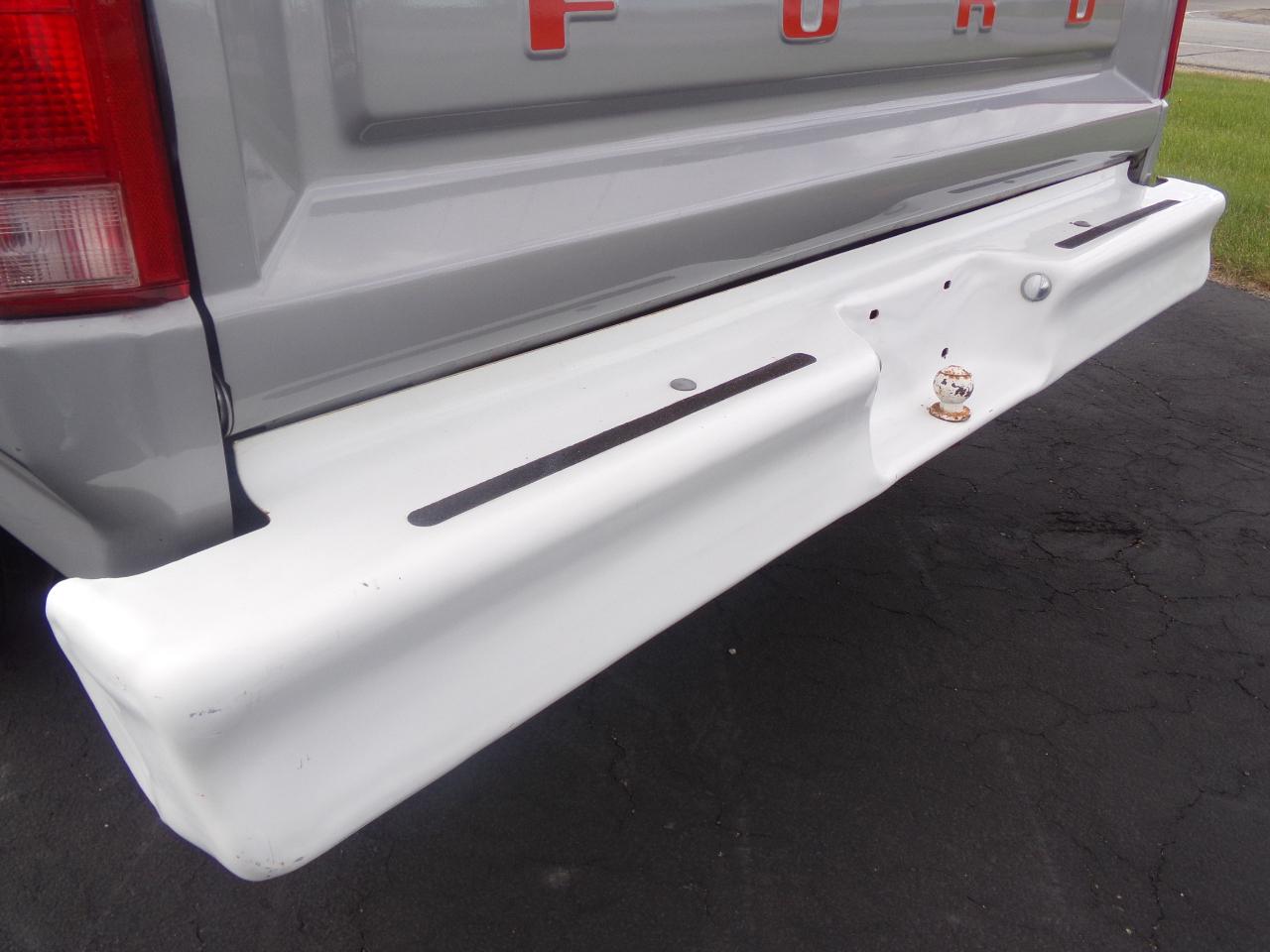Ford Pickup F-150 Styleside 1985