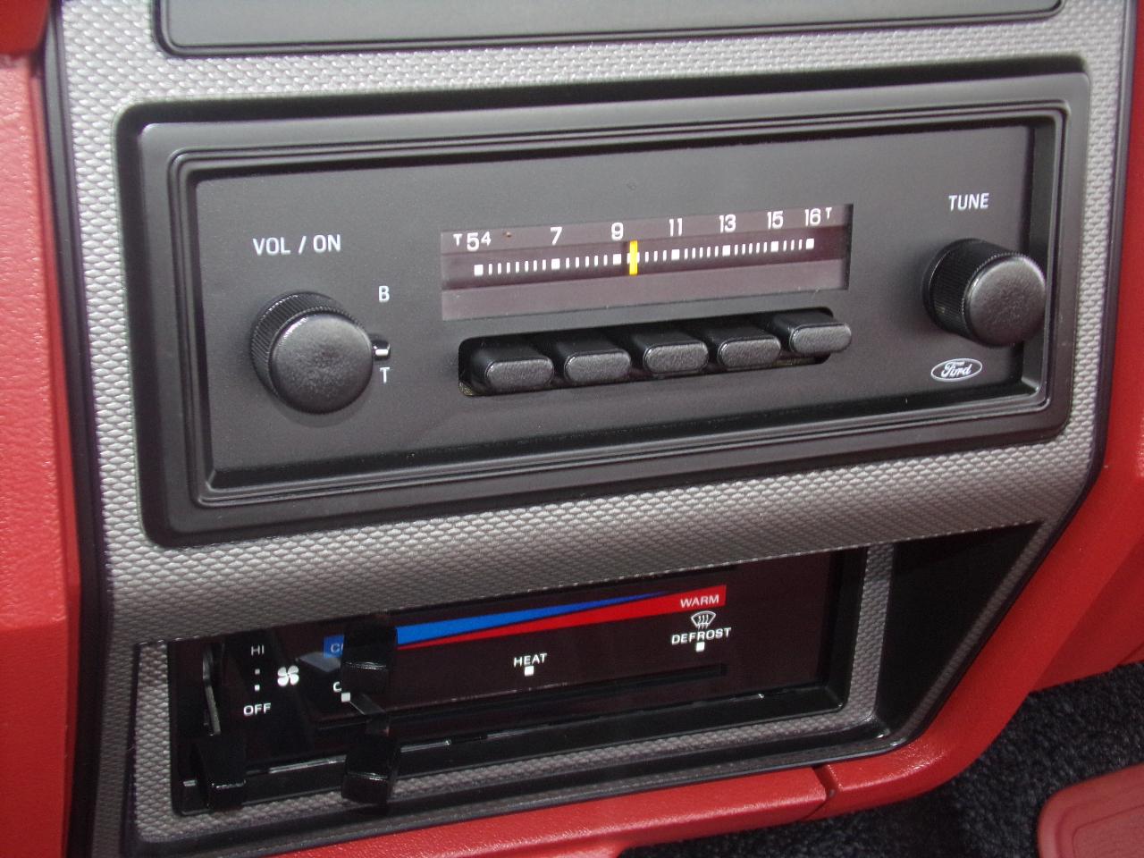 Ford Pickup F-150 Styleside 1985
