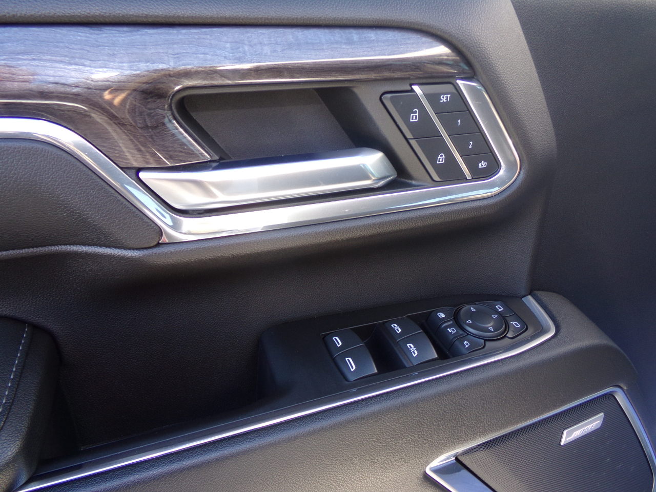 Chevrolet Silverado 3500HD 4WD Crew Cab 159" LTZ 2024