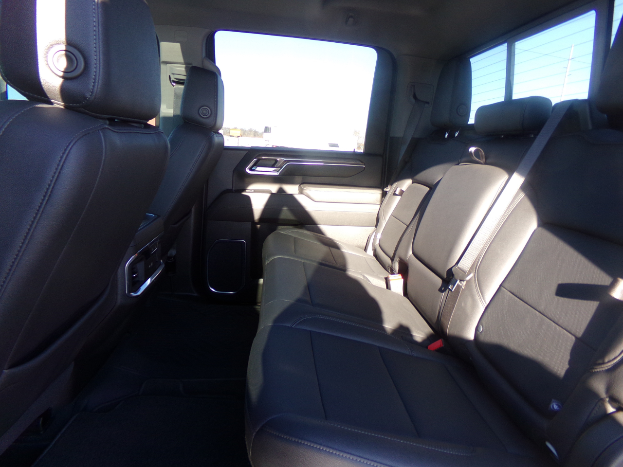 Chevrolet Silverado 3500HD 4WD Crew Cab 159" LTZ 2024