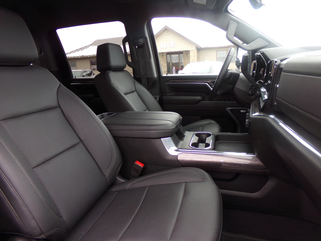 Chevrolet Silverado 3500HD 4WD Crew Cab 159" LTZ 2024