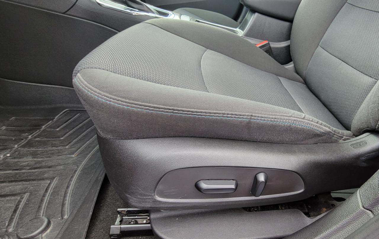 Chevrolet Cruze 4dr Sdn 1.4L LT w/1SD 2017