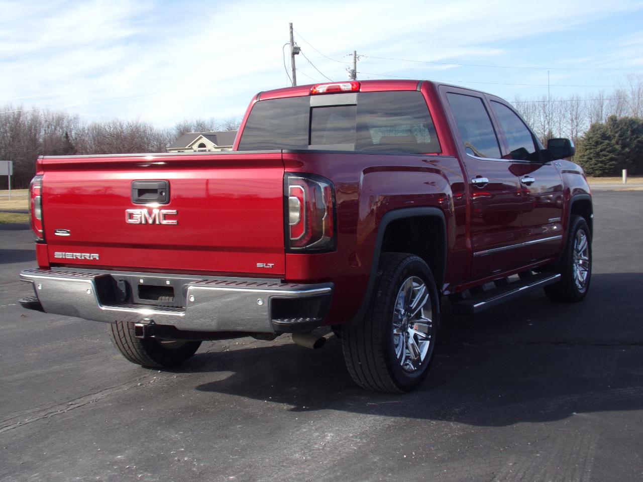GMC Sierra 1500 4WD Crew Cab 143.5" SLT 2018