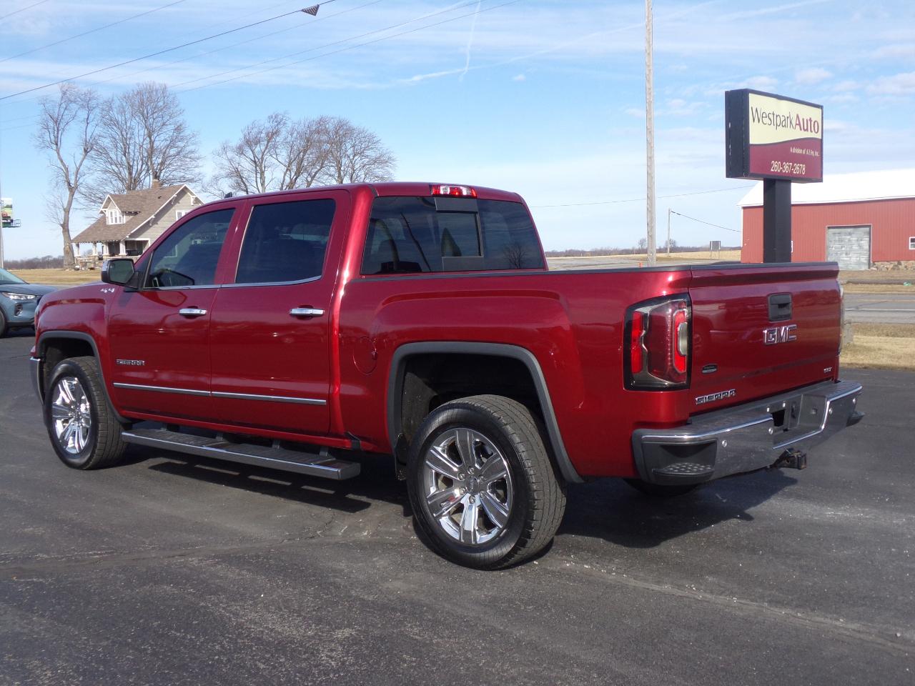 GMC Sierra 1500 4WD Crew Cab 143.5" SLT 2018
