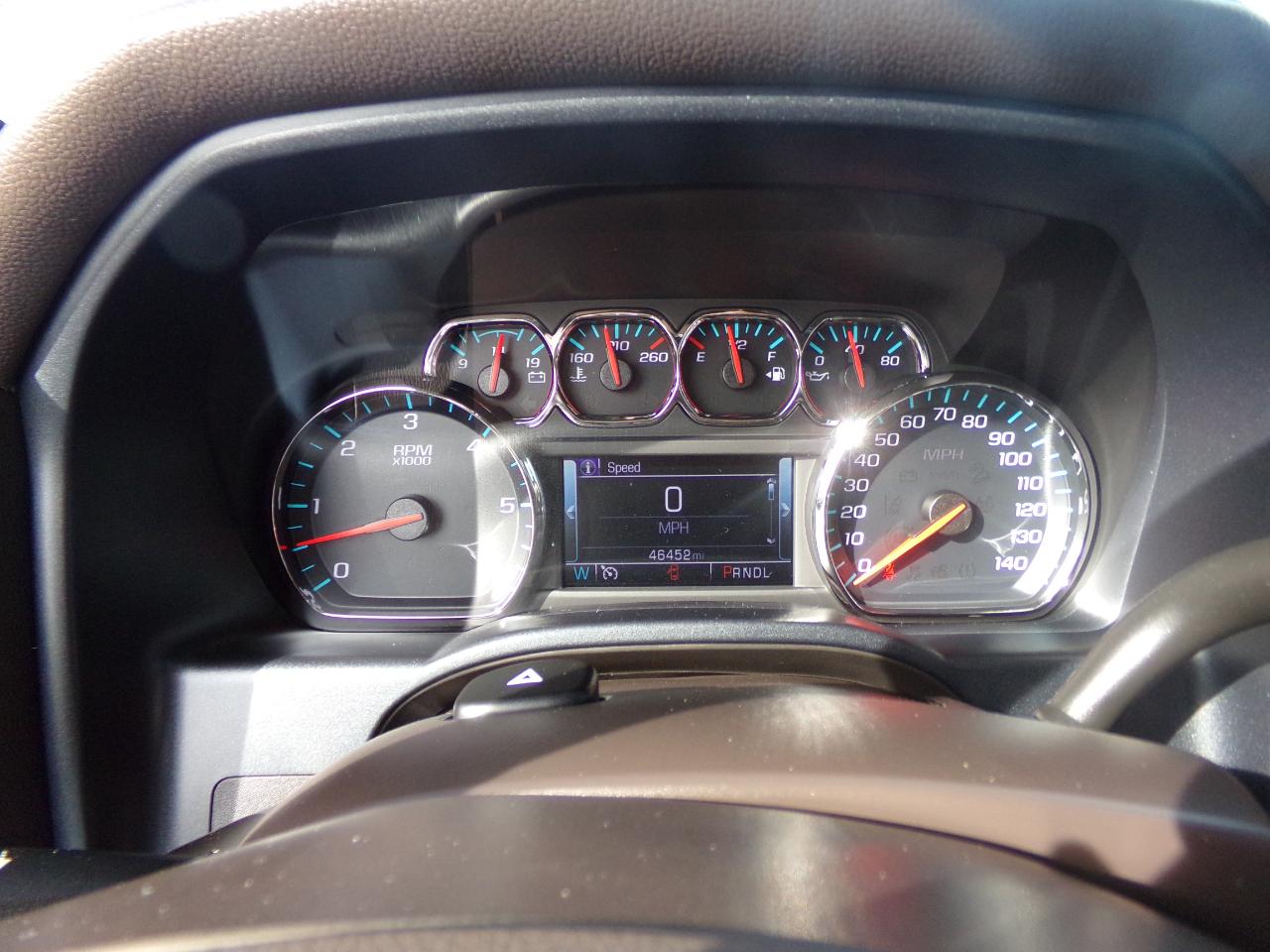 GMC Sierra 1500 4WD Crew Cab 143.5" SLT 2018