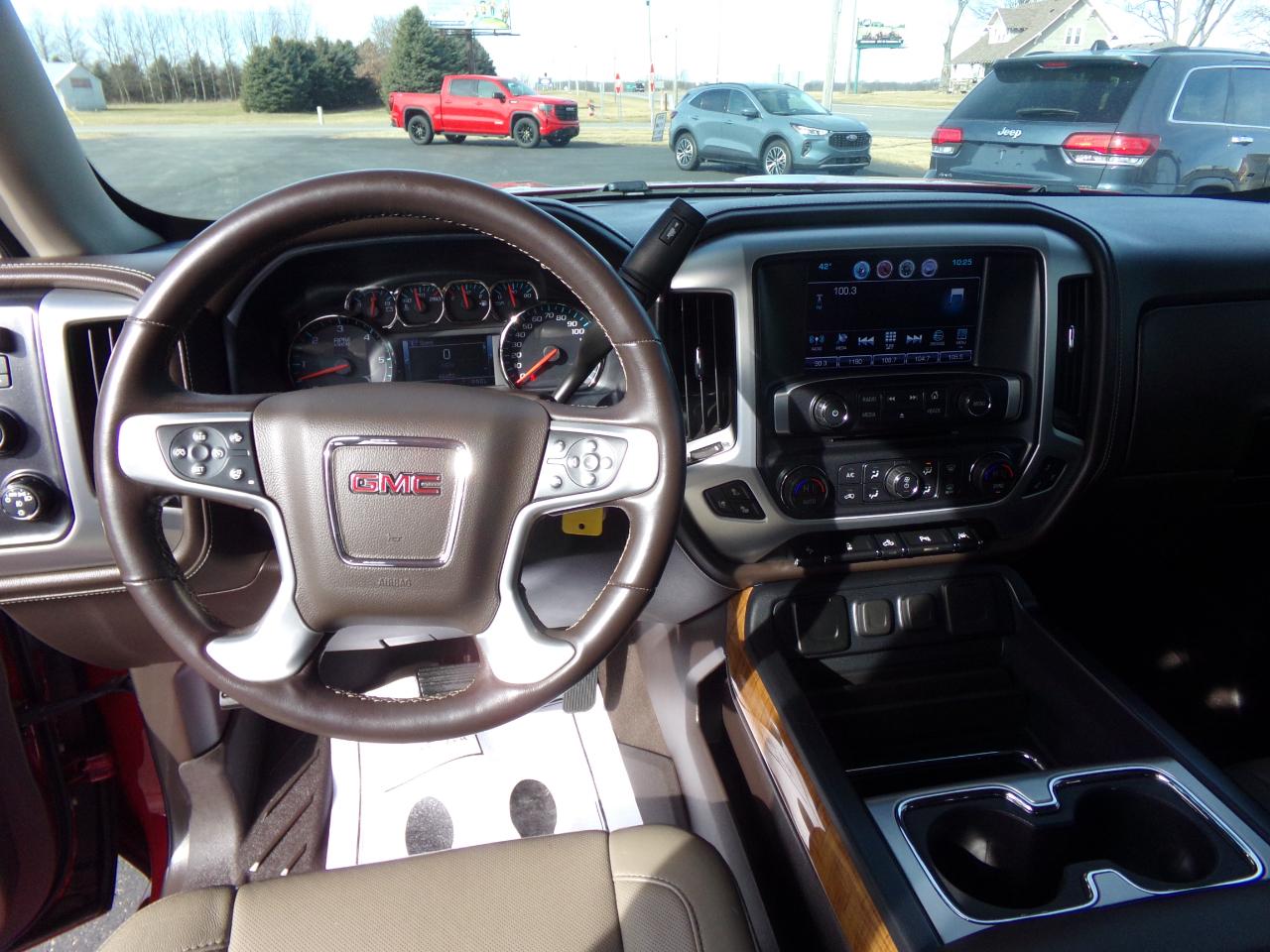 GMC Sierra 1500 4WD Crew Cab 143.5" SLT 2018