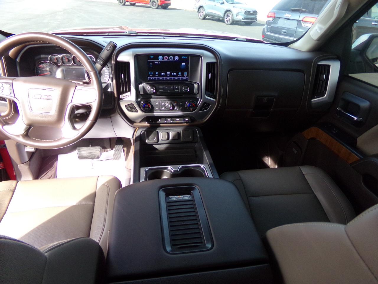 GMC Sierra 1500 4WD Crew Cab 143.5" SLT 2018