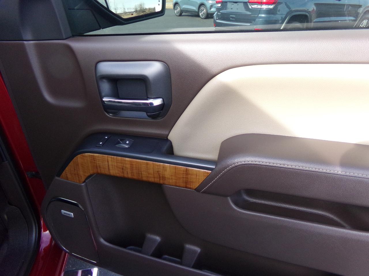 GMC Sierra 1500 4WD Crew Cab 143.5" SLT 2018