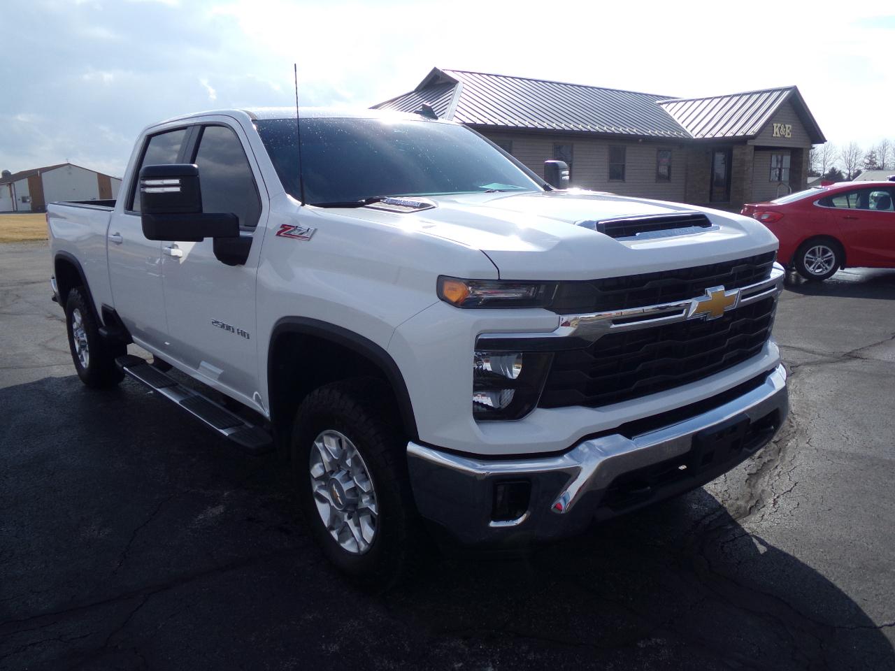 Chevrolet Silverado 2500HD 4WD Crew Cab 159" LT 2025