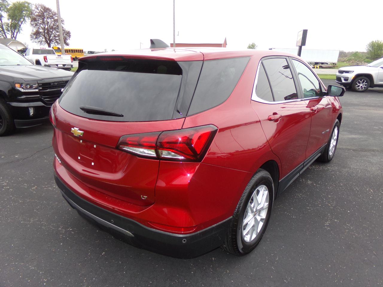 Chevrolet Equinox FWD 4dr LT w/1LT 2024