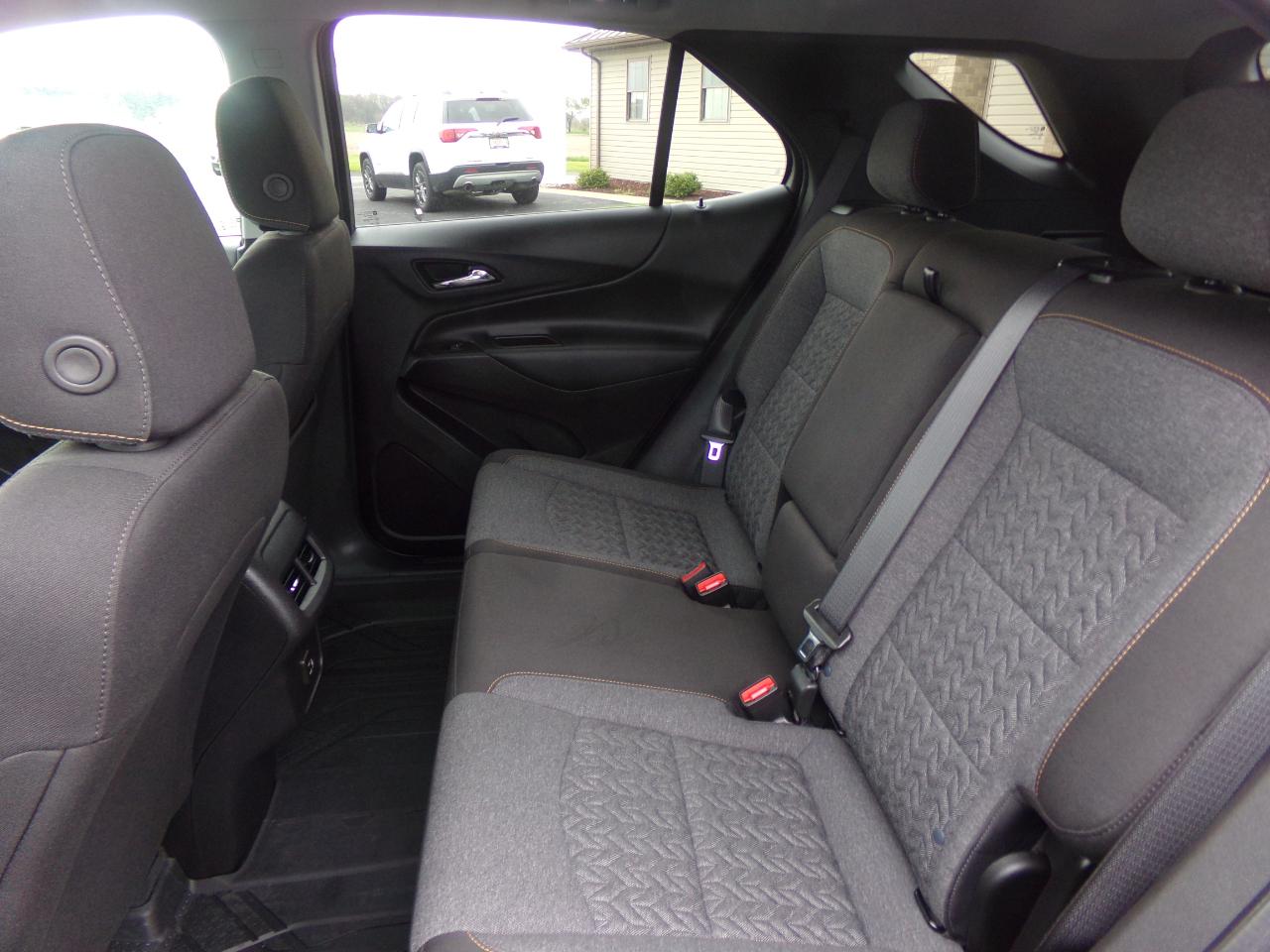 Chevrolet Equinox FWD 4dr LT w/1LT 2024
