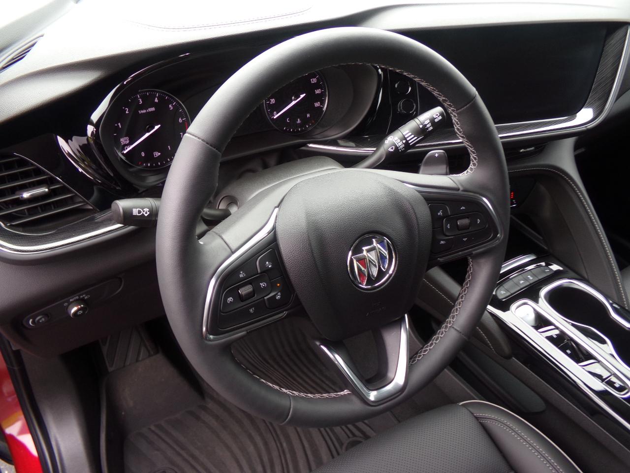 Buick Envision FWD 4dr Essence 2023
