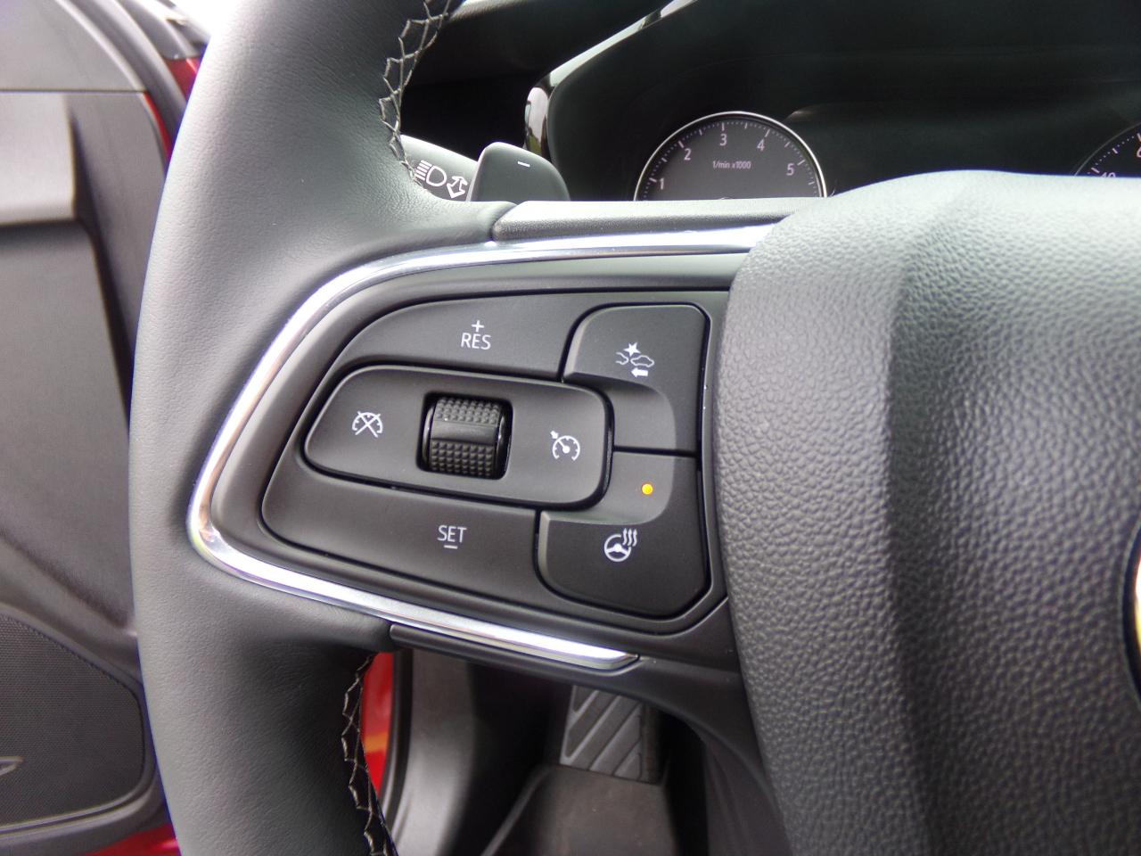 Buick Envision FWD 4dr Essence 2023