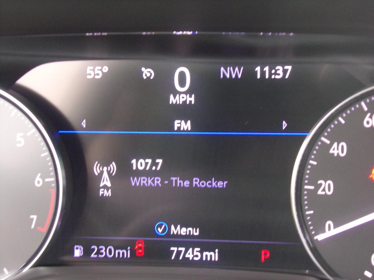 Buick Envision FWD 4dr Essence 2023