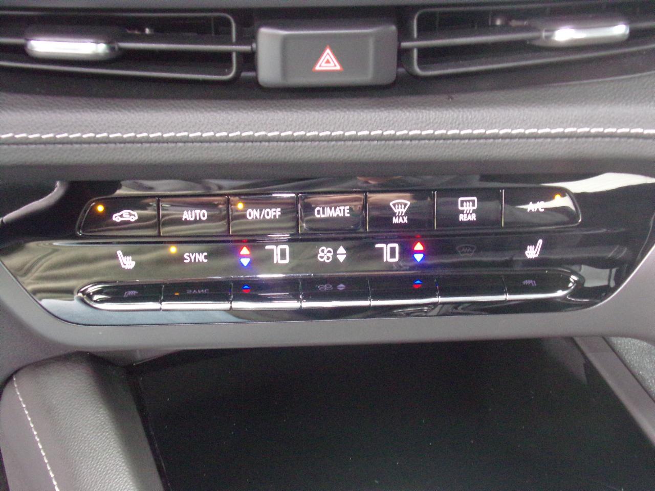 Buick Envision FWD 4dr Essence 2023